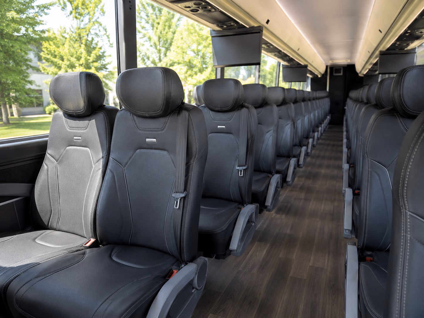 charter bus rentals and shuttle buses to orlando international airport mco