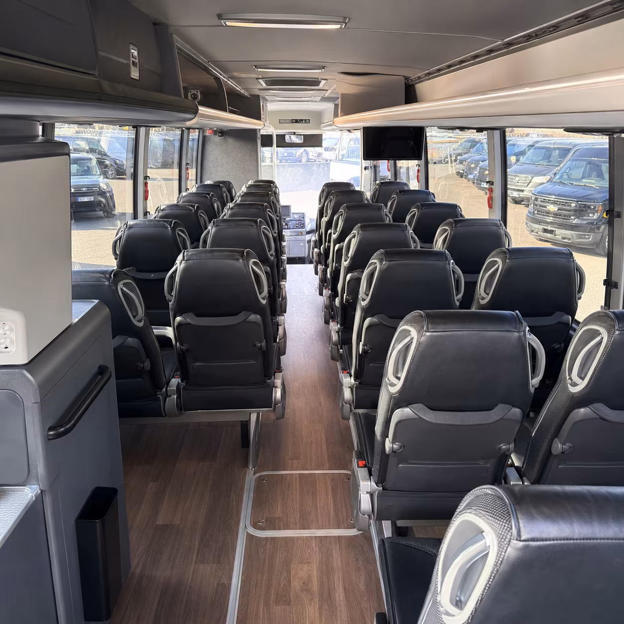 charter bus rentals for veterans day and military appreciation events at kissimmee lakefront park