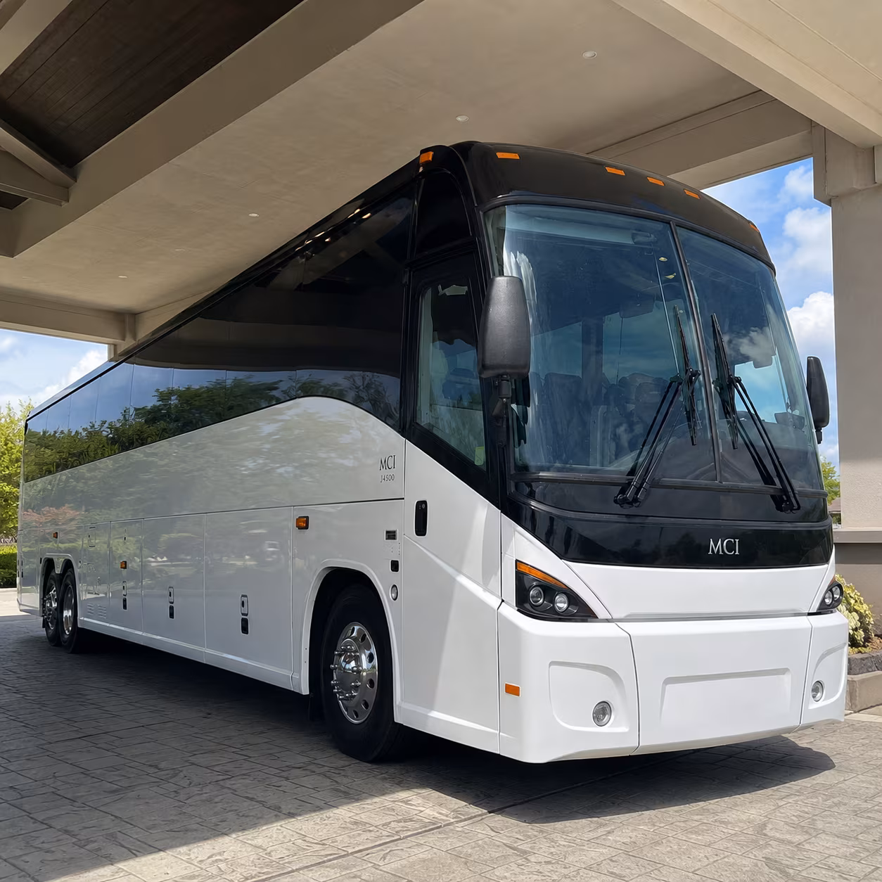 charter buses from kissimmee to miami the keys and south florida