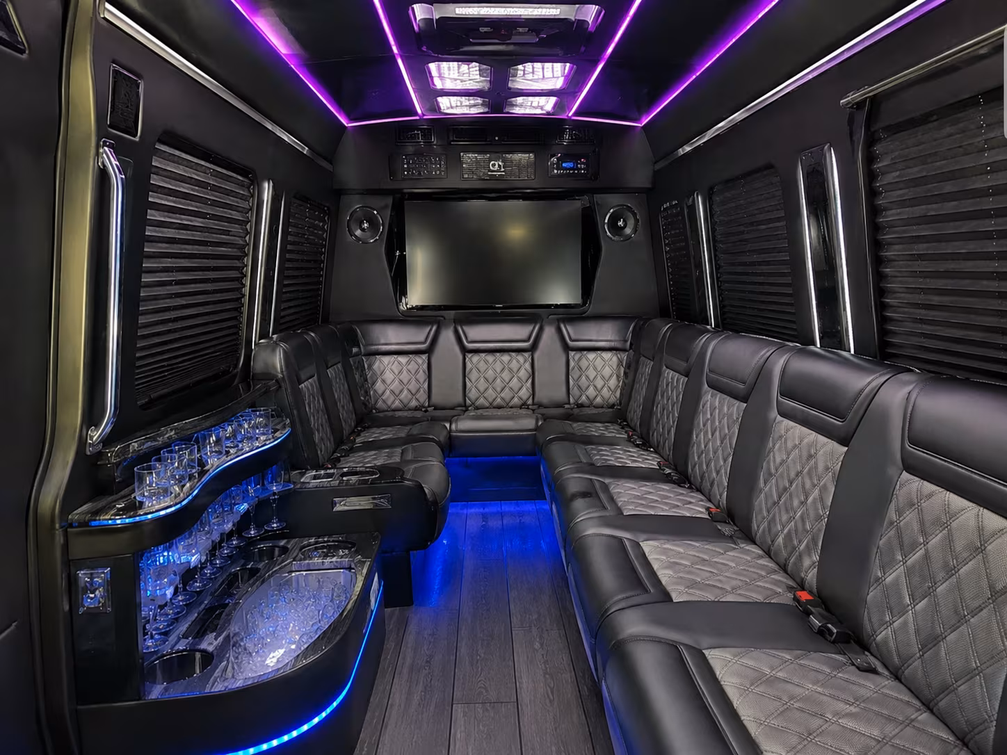 commuter shuttle buses from poinciana to kissimmee job sites