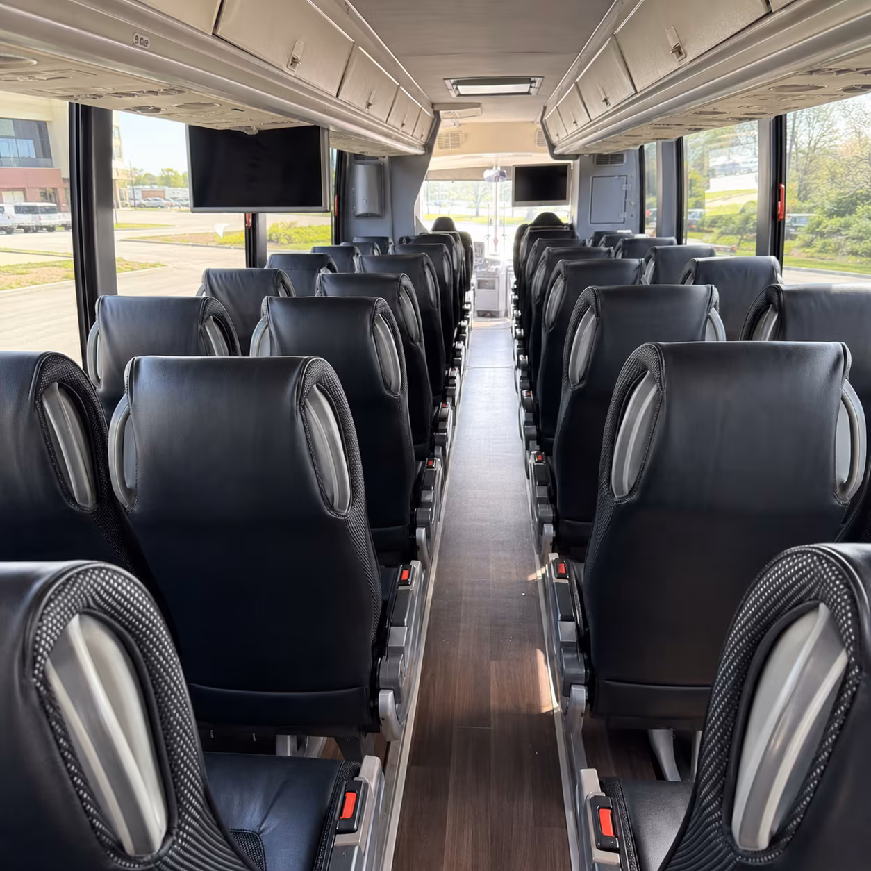 how the type of bus you choose changes the price in kissimmee florida