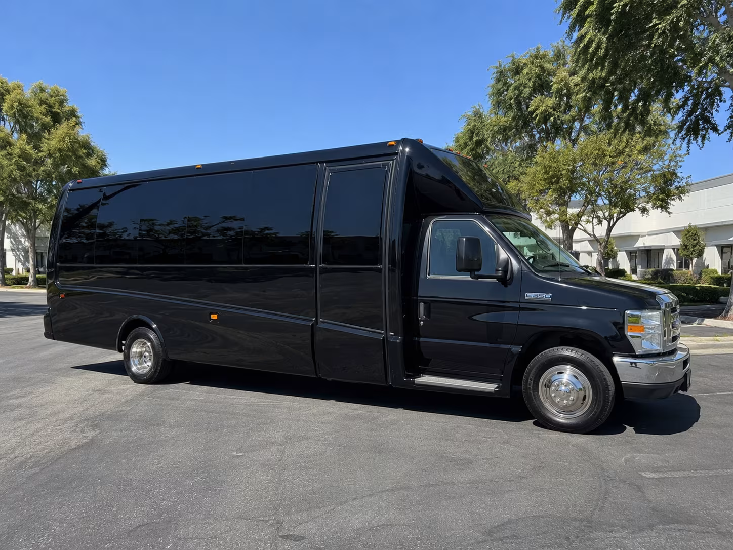 kissimmee birthday party bus rental